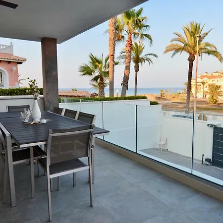 Villa Exclusive Beachfront *
